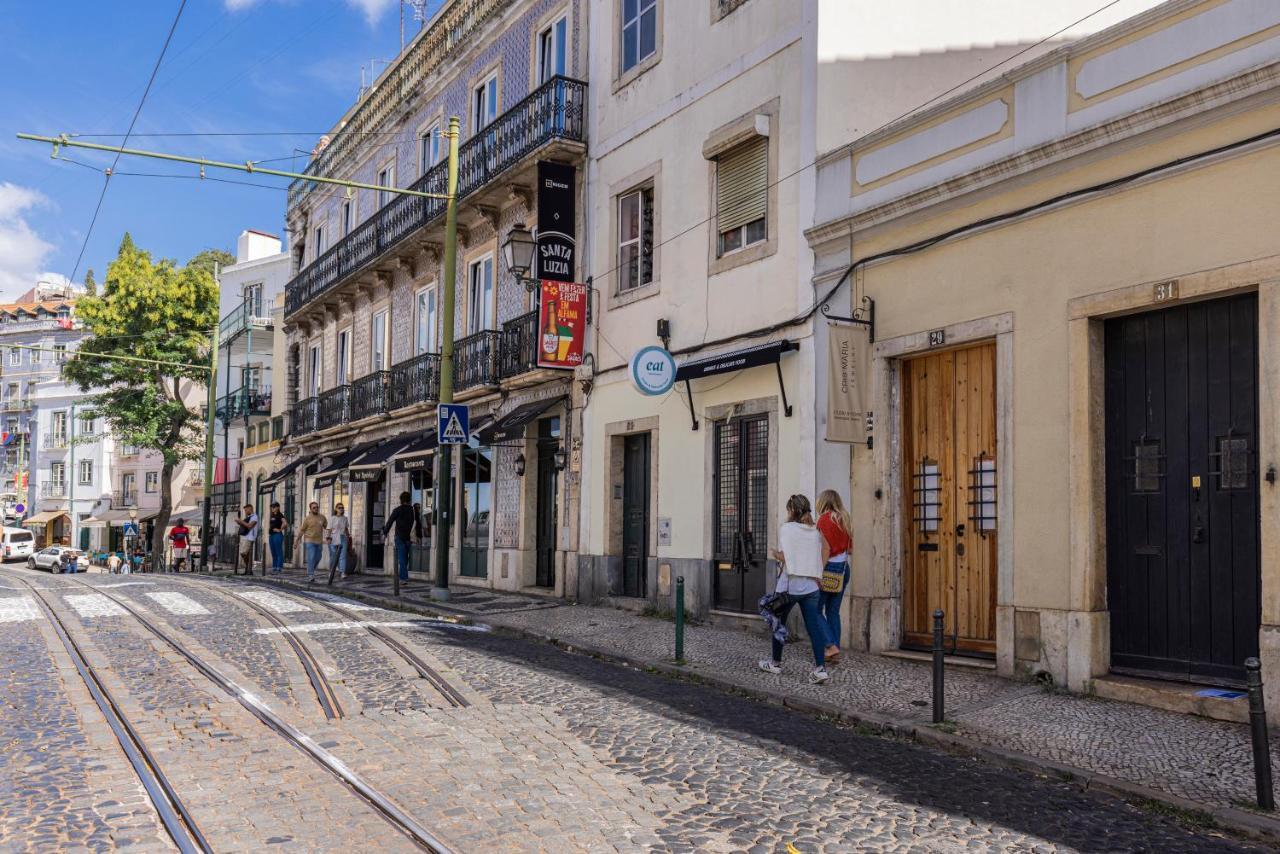 Alfama 2Bdr Duplex Apartment W/ Balcony By Lovelystay Lisboa 外观 照片