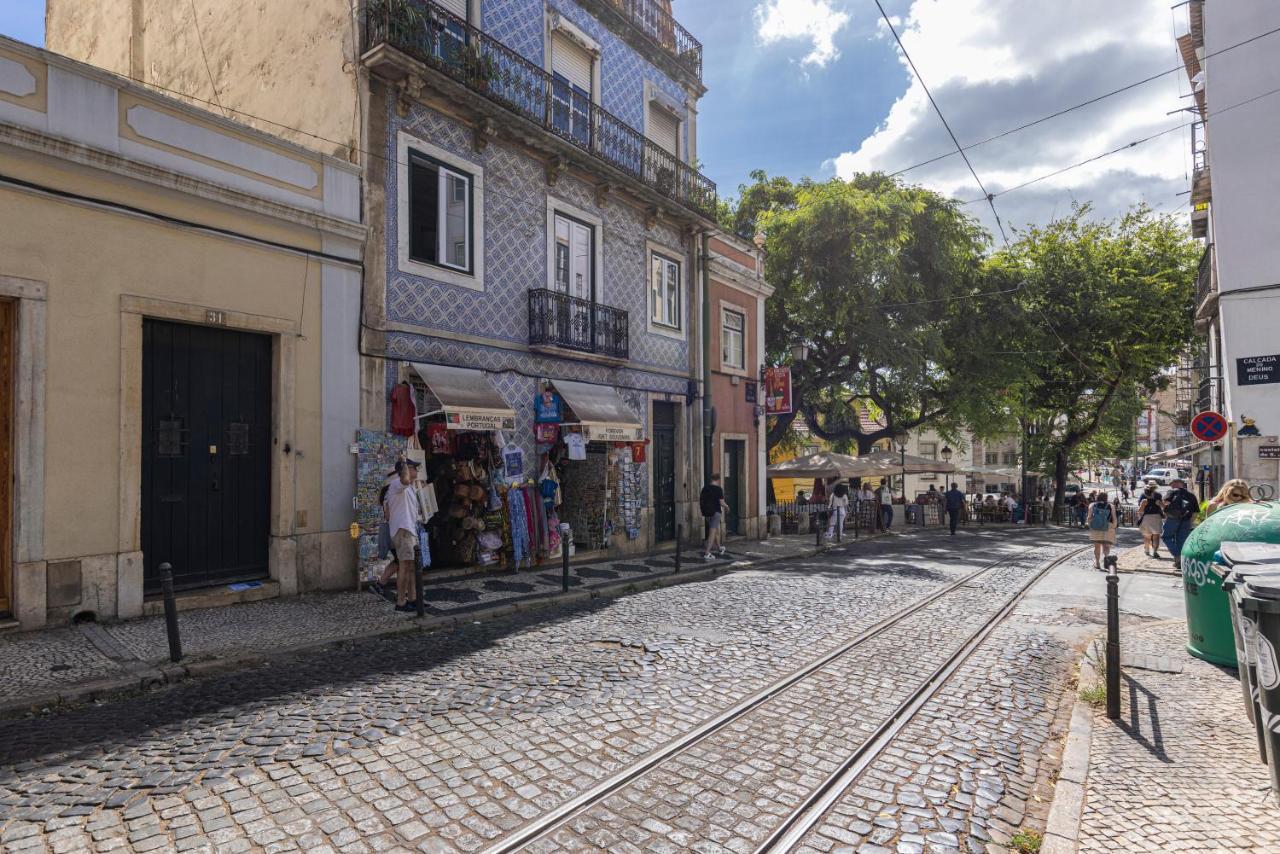 Alfama 2Bdr Duplex Apartment W/ Balcony By Lovelystay Lisboa 外观 照片