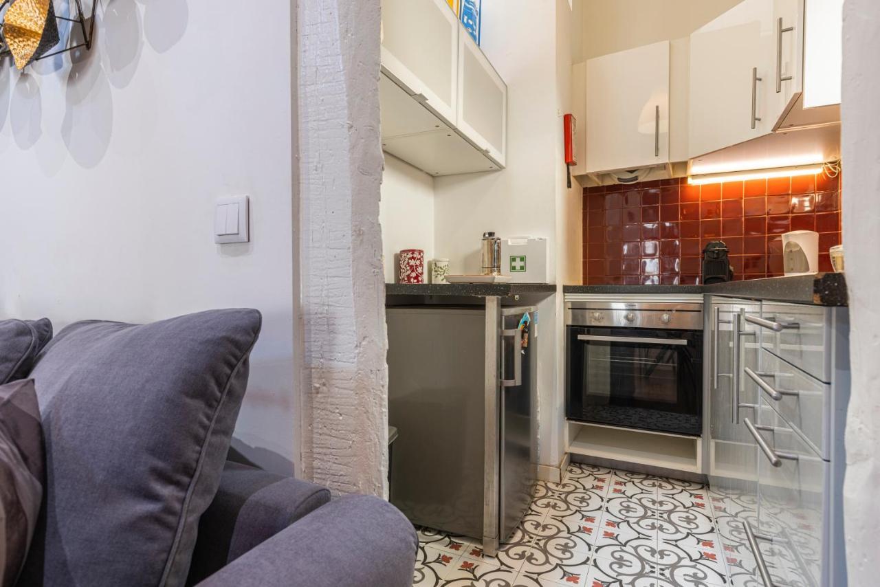 Alfama 2Bdr Duplex Apartment W/ Balcony By Lovelystay Lisboa 外观 照片