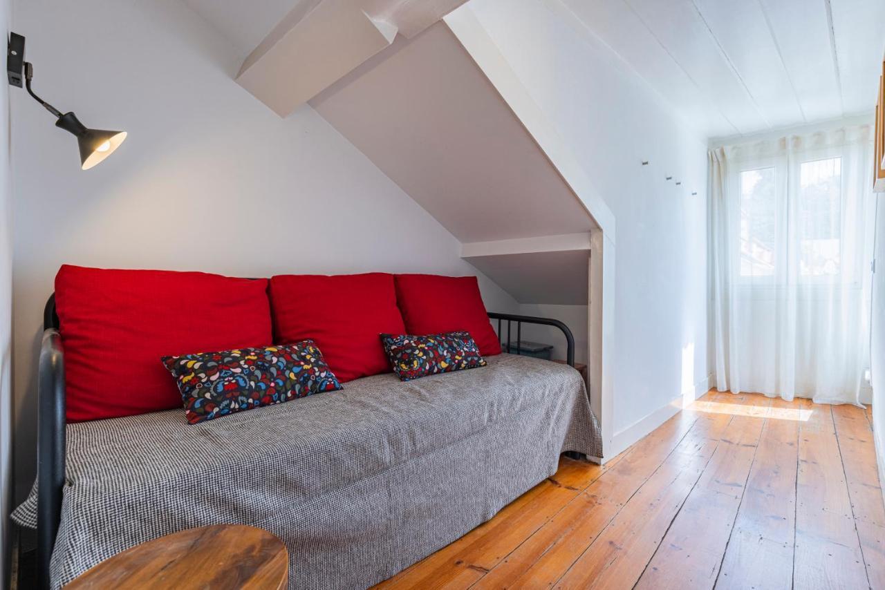 Alfama 2Bdr Duplex Apartment W/ Balcony By Lovelystay Lisboa 外观 照片